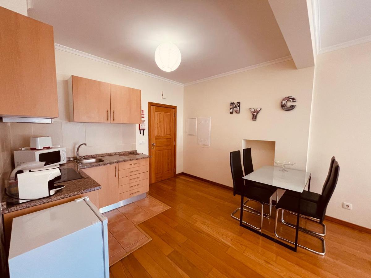 Apartamentos Da Carreira 丰沙尔 外观 照片