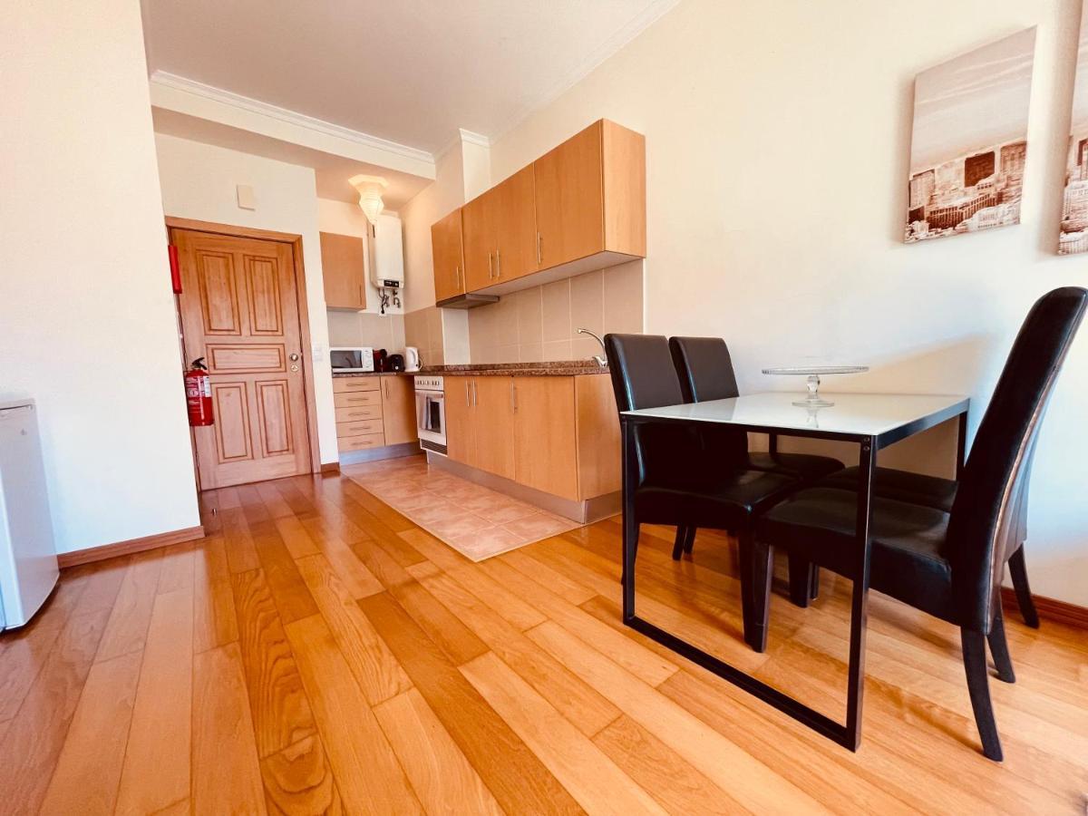 Apartamentos Da Carreira 丰沙尔 外观 照片