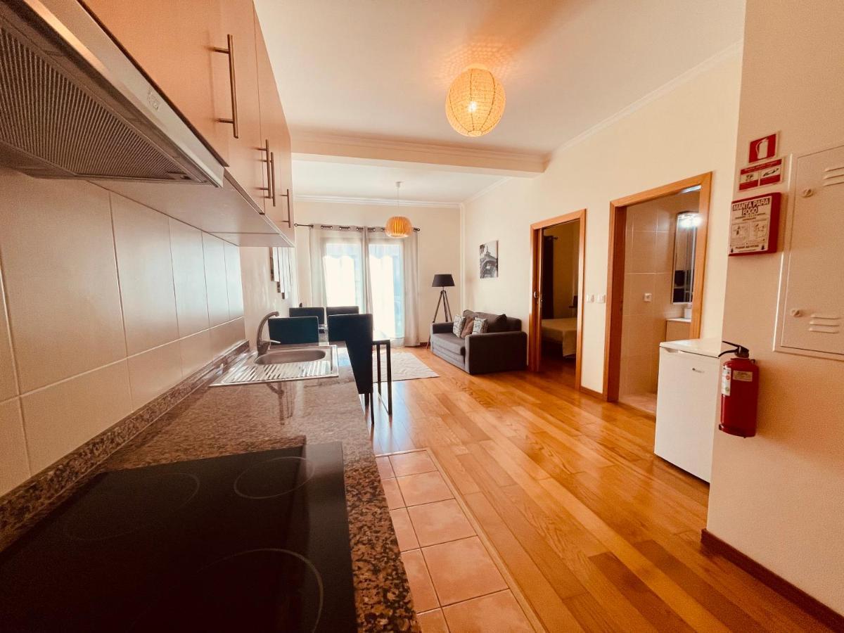 Apartamentos Da Carreira 丰沙尔 外观 照片